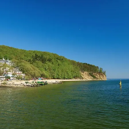 Seaside Boulevard - Location